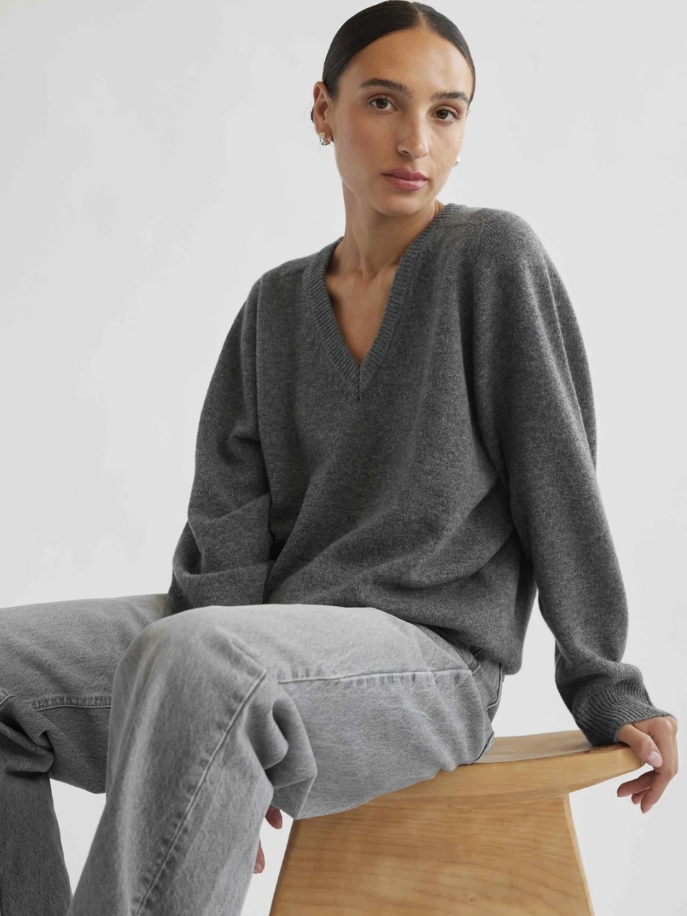 Almina Concept Wool V-neck Sweater